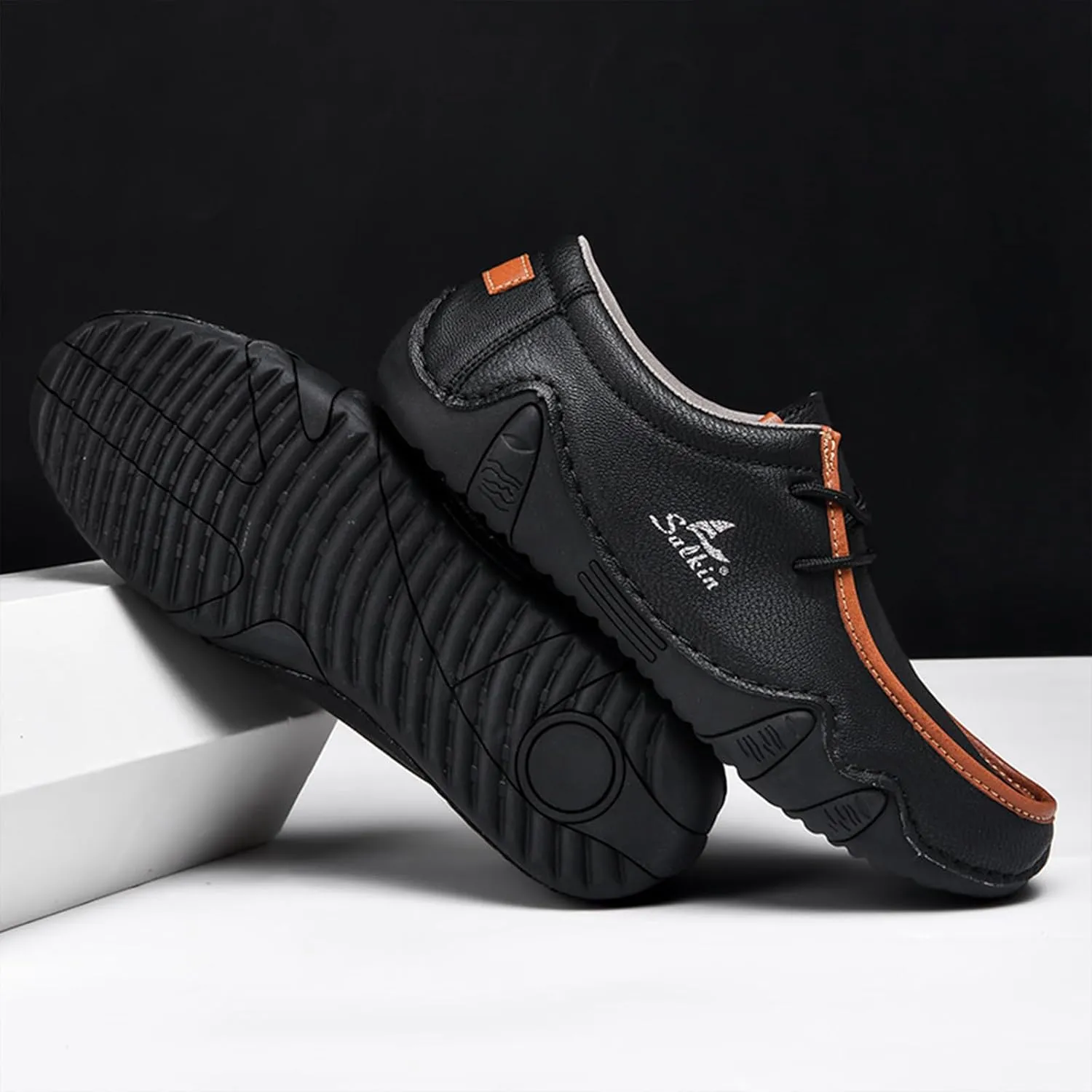 Men's Casual Wide Loafers Comfort Round Toe Slip On Faux Leather Walking Shoes Sofft Lightweight Moccasin Boat Shoes for House Outdoor Driving Travel