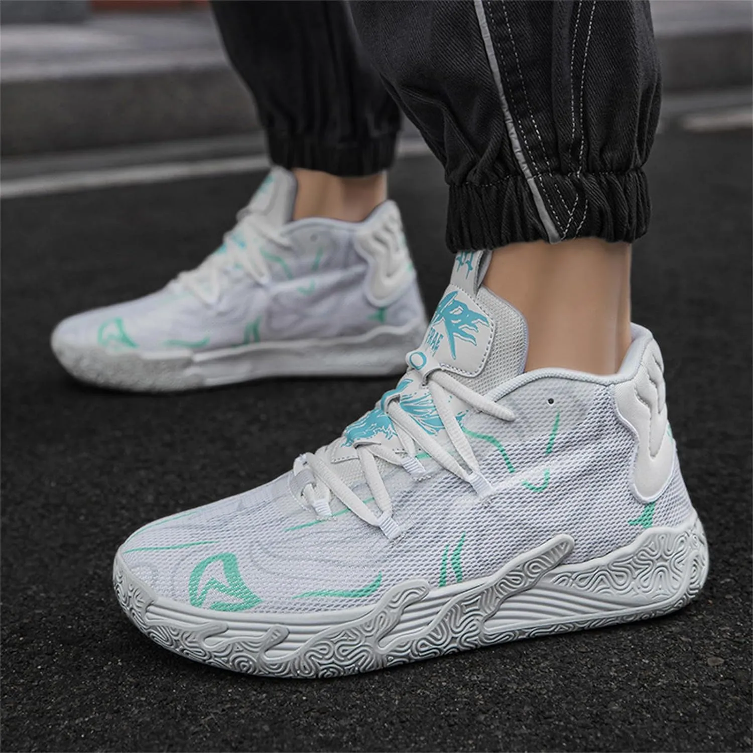 Men's Fashion High Top Lace Up Basketball Shoes Lightweight Non Slip Casual Outdoor Sneakers for Tennis Walking Volleyball