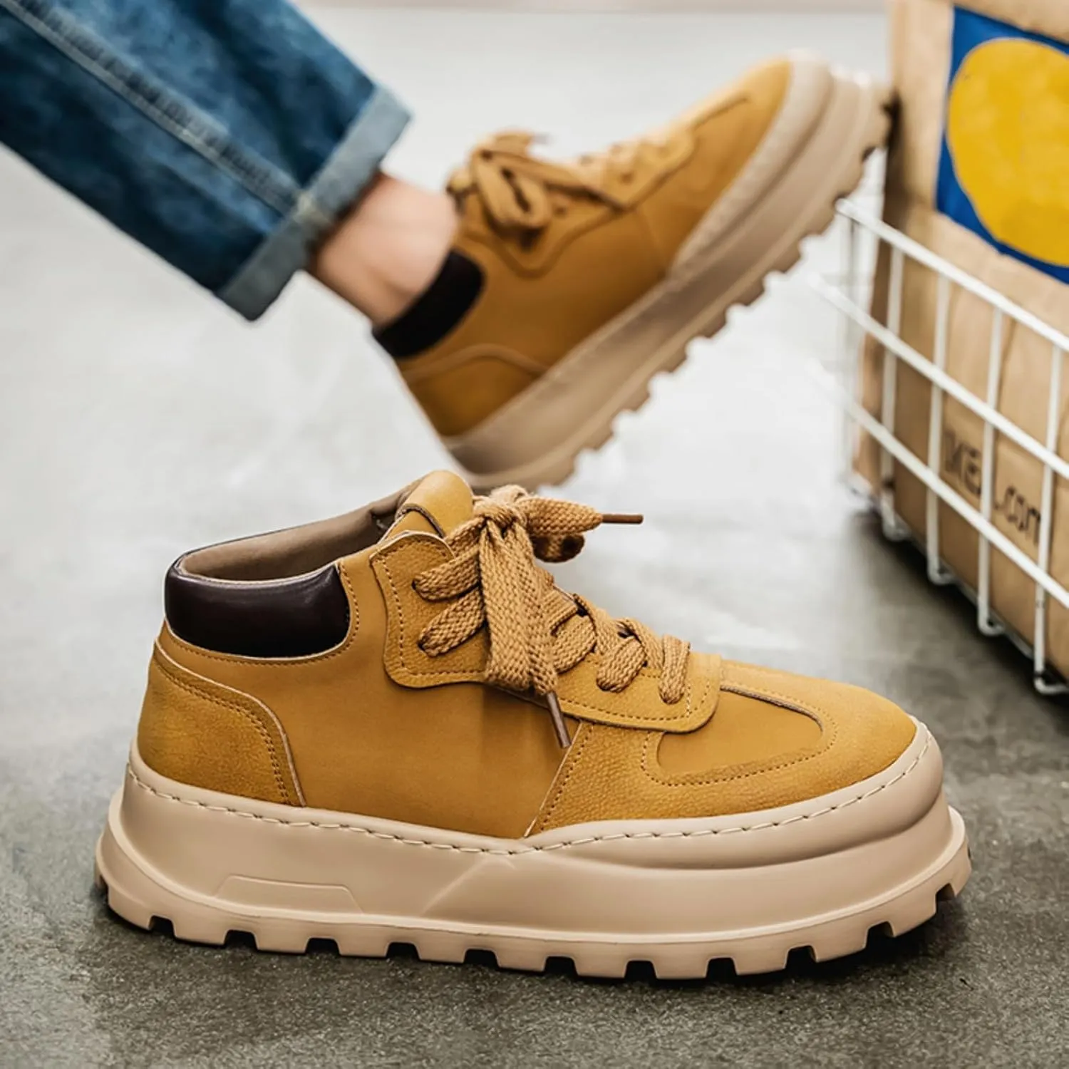 Mens Fashion Suede Leather Lace Up Platform Sneakers Casual Retro Round Toe Non Slip Flats Orthotic Sport Shoes for Walking Daily Travel