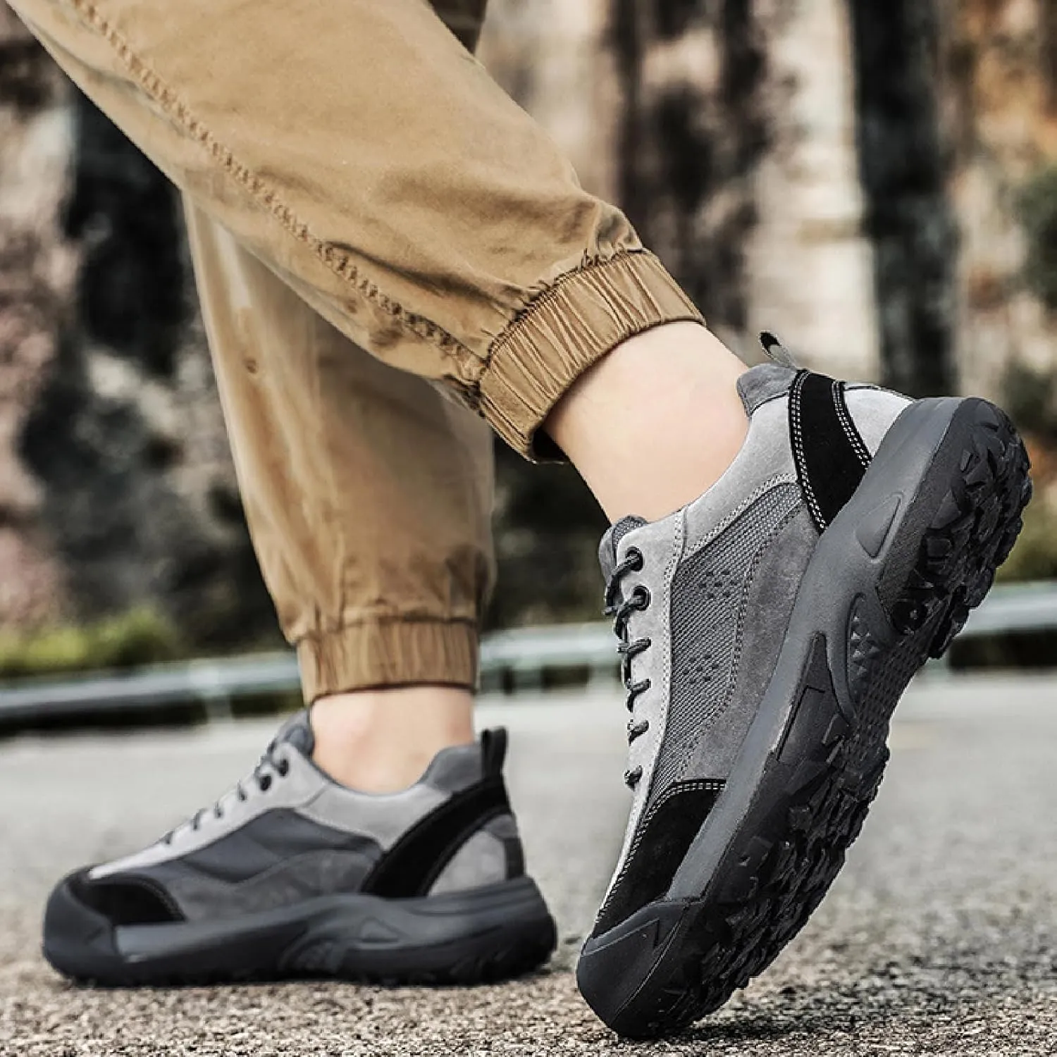 Men's Genuine Leather Waterproof Hiking Shoes Casual Lace Up Comfortable Protective Cap Toe Non-Slip Platform Trekking Sneakers for Outdoor Trailing Camping Walking Shoes