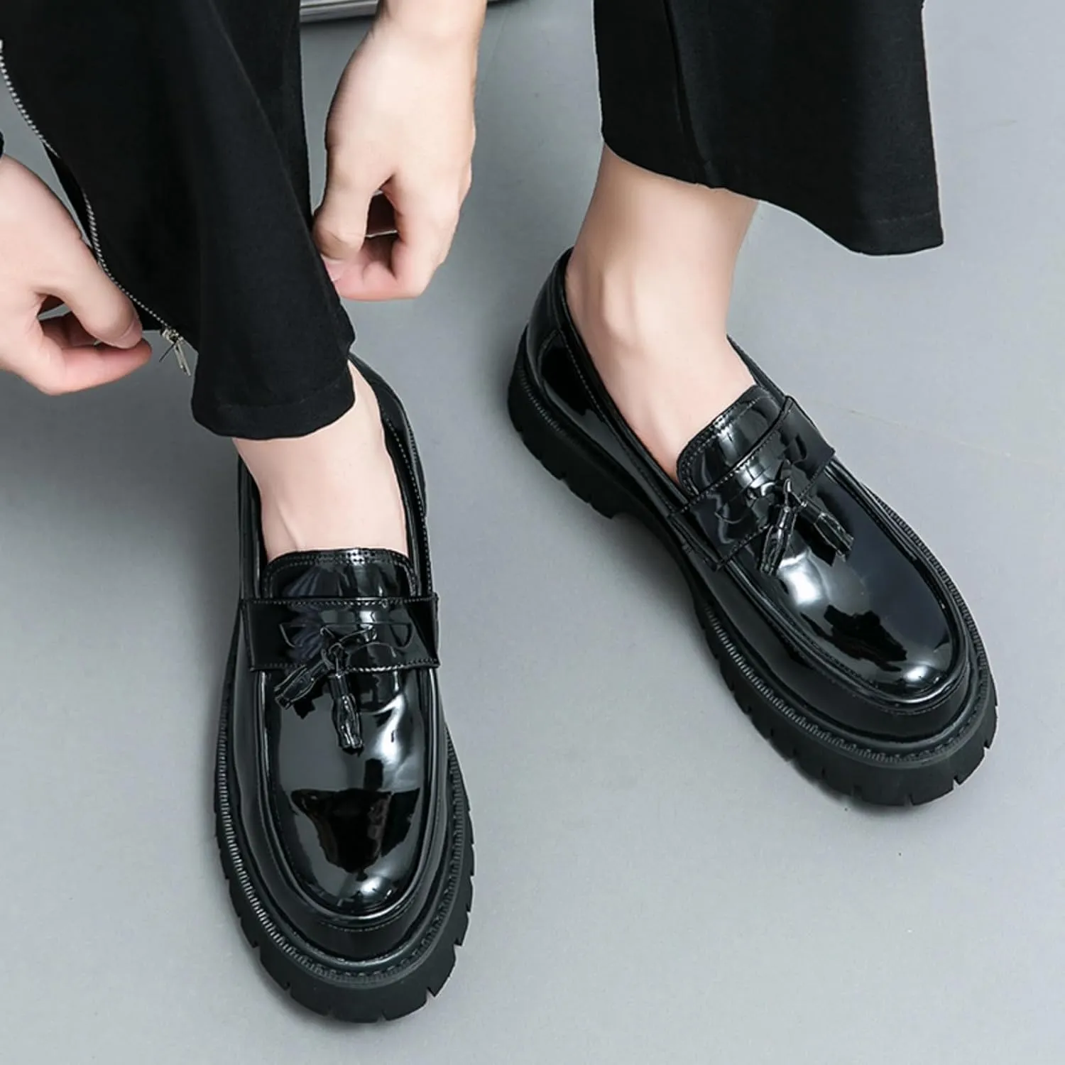 Mens Leather Slip-On Platform Dress Tassels Loafers Non-Slip Low Top Round Toe Chunky Penny Shoes for Business Casual Dress Prom Party