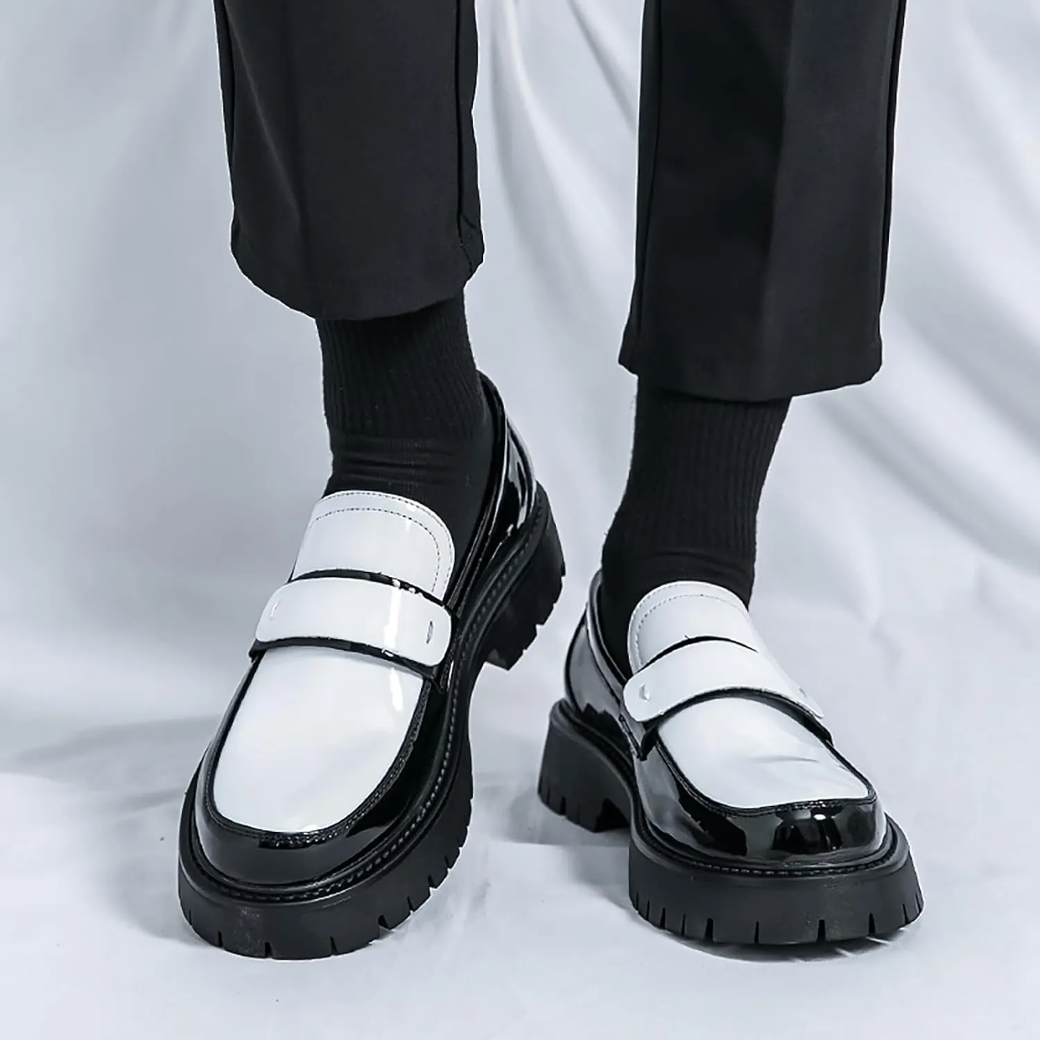 Men's Patent Leather Platform Penny Loafers Fashion Round Toe Slip-On Lug Sole Dress Shoes for Business Work Daily Wear