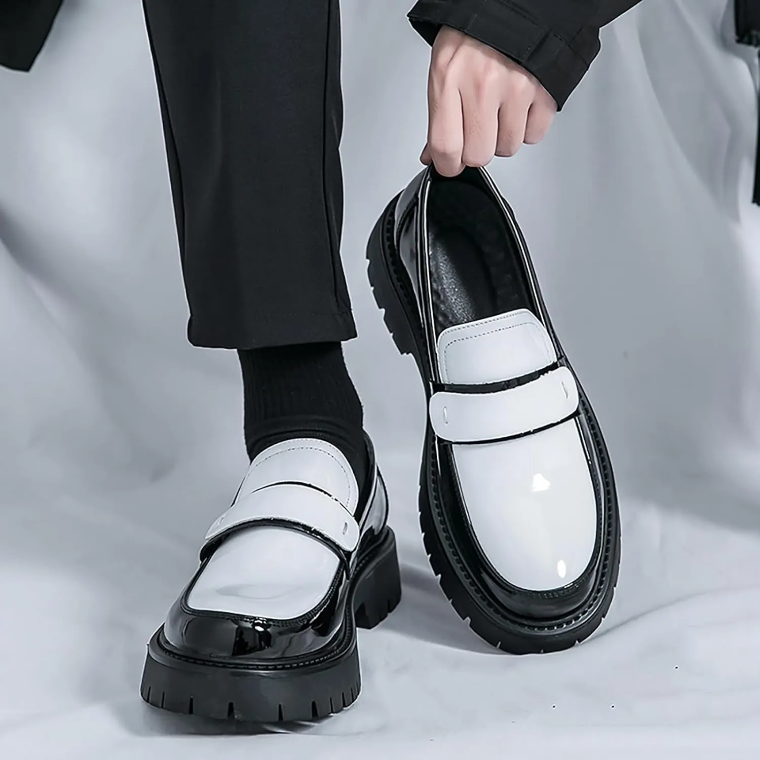 Men's Patent Leather Platform Penny Loafers Fashion Round Toe Slip-On Lug Sole Dress Shoes for Business Work Daily Wear