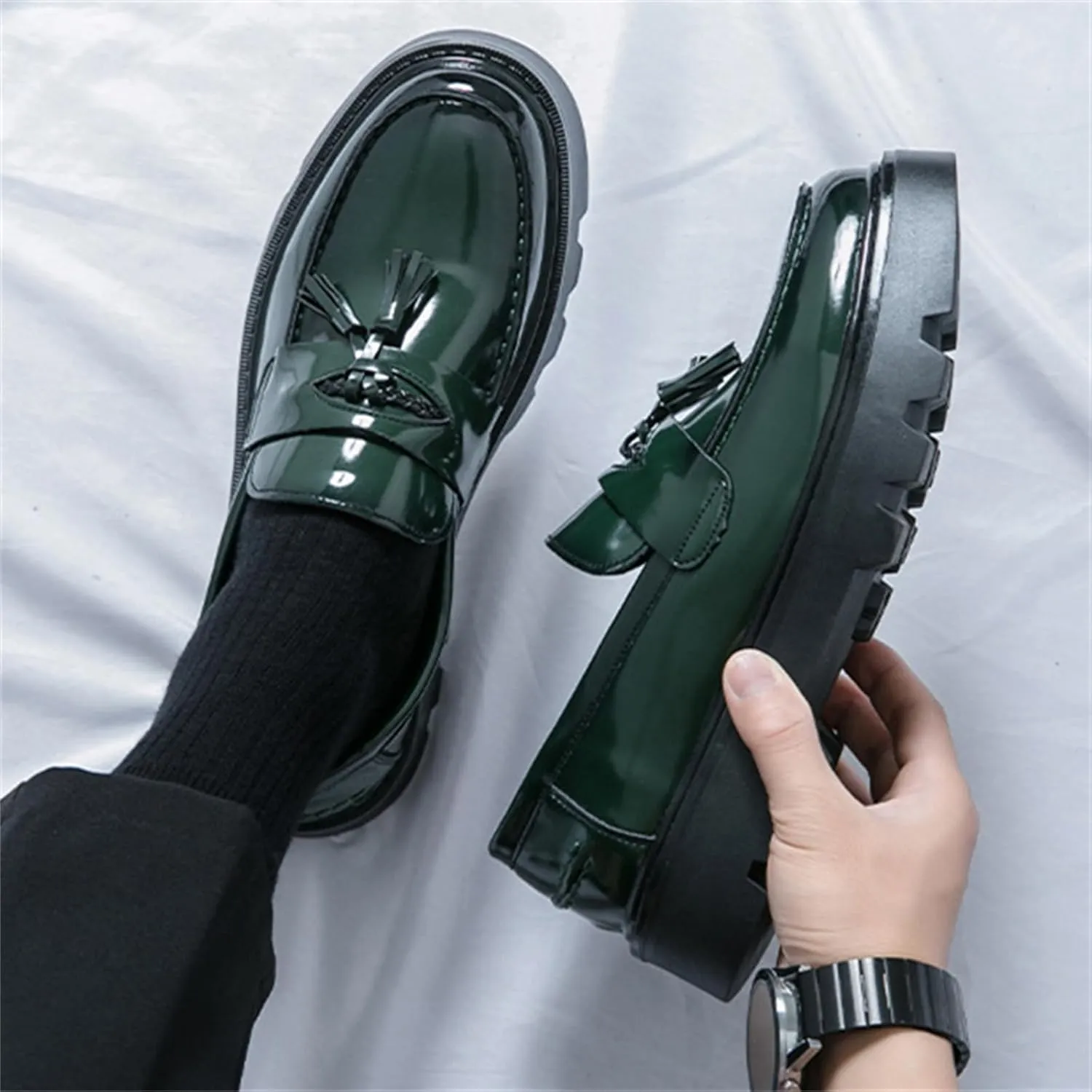 Men's Patent Leather Tassel Platform Slip-On Dress Loafers Non-Slip Round Toe Penny Shoes for Formal Business Work Wedding