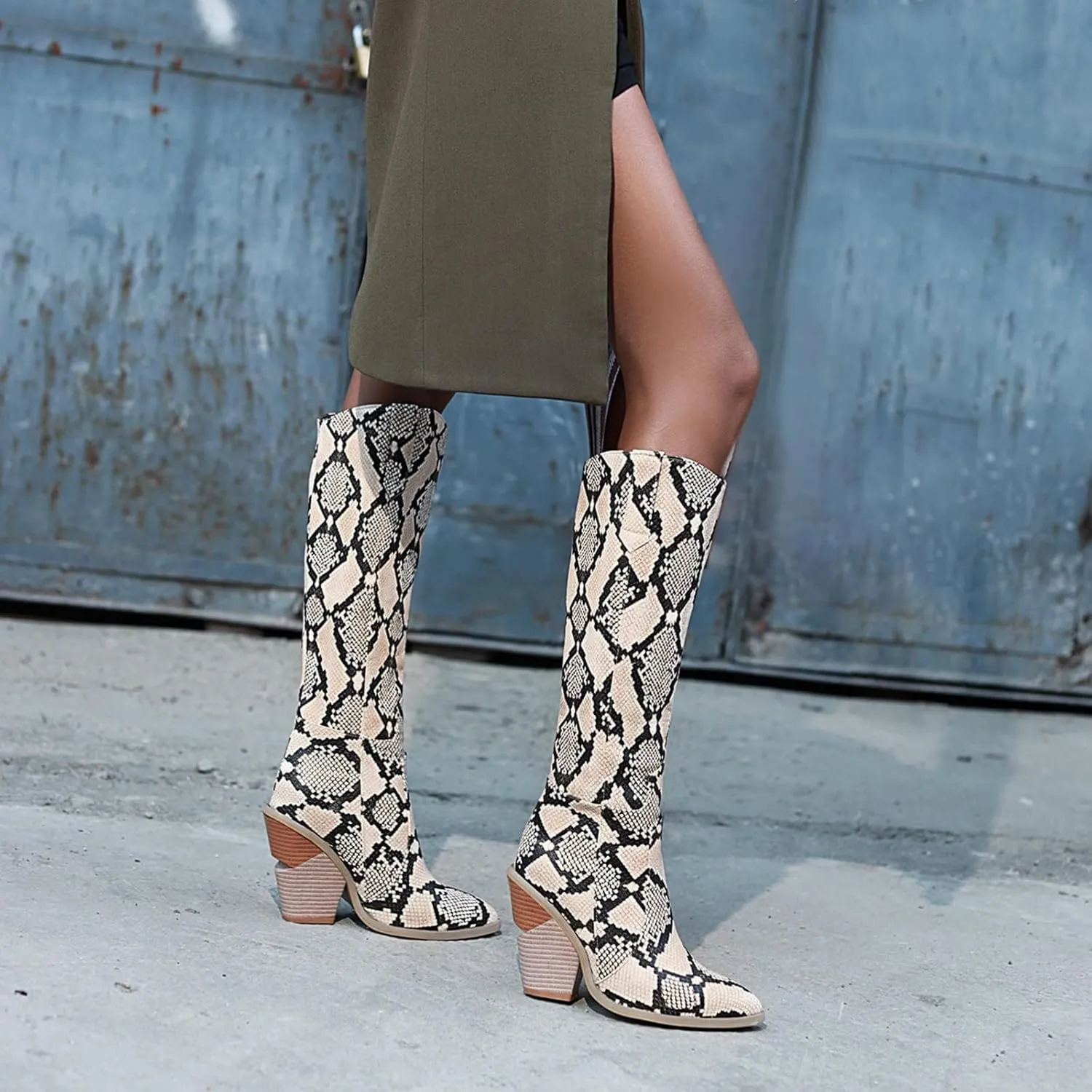 Snake Print Knee High Boots for Women Chunky Heel Pointed Toe Cowboy Boots Sexy Western Snakeskin Cowgirl Boots