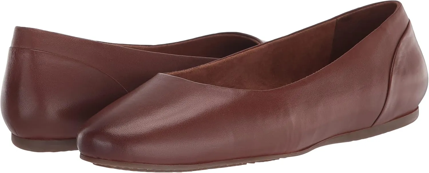 SoftWalk Women's Flats