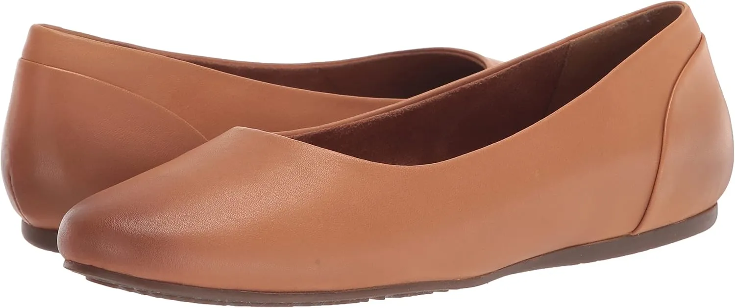 SoftWalk Women's Flats