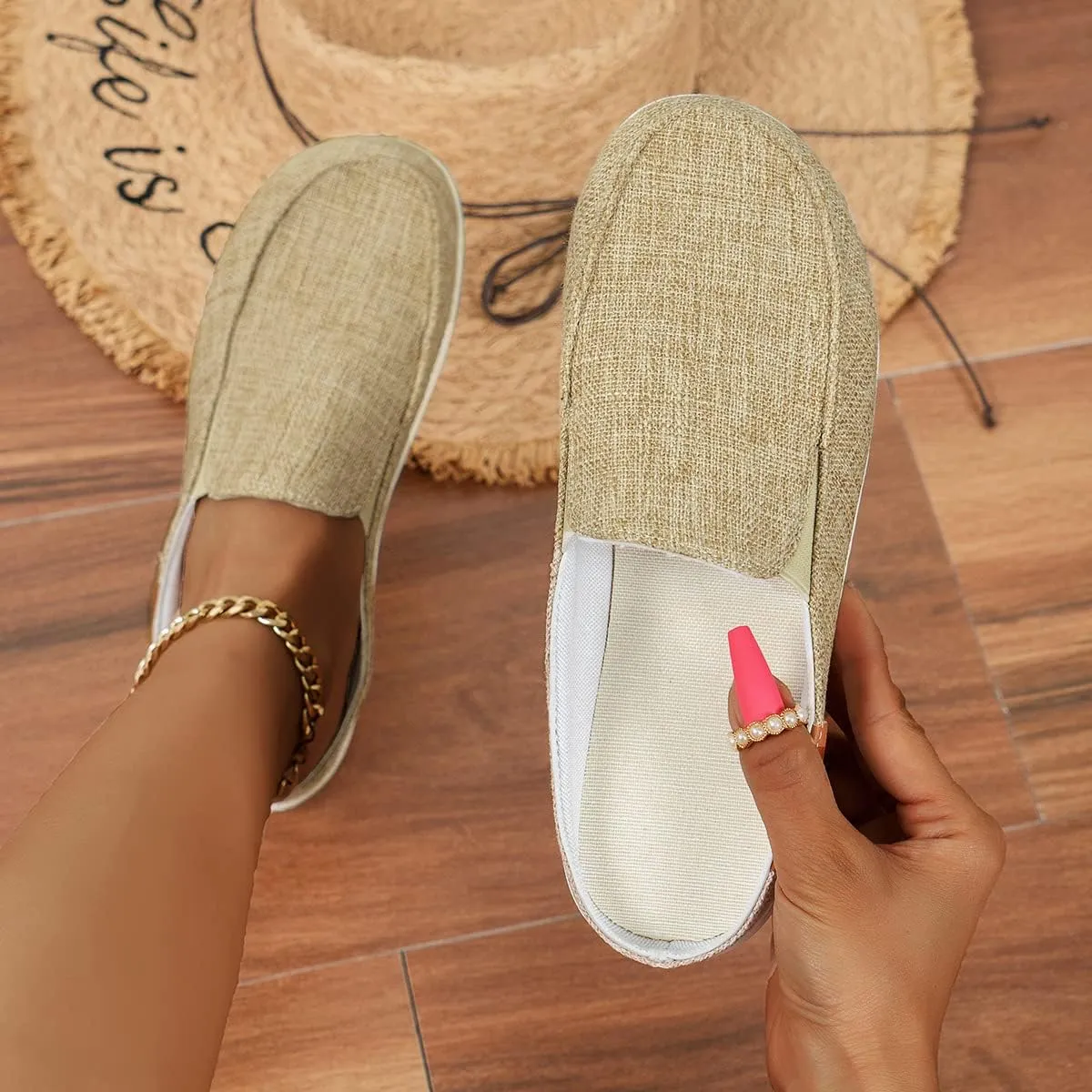 Summer Slip-On Flats Shoes for Womens Backless Walking Mule Sandals Closed Toe Slippers Casual Canvas Loafer (Beige,8.5)