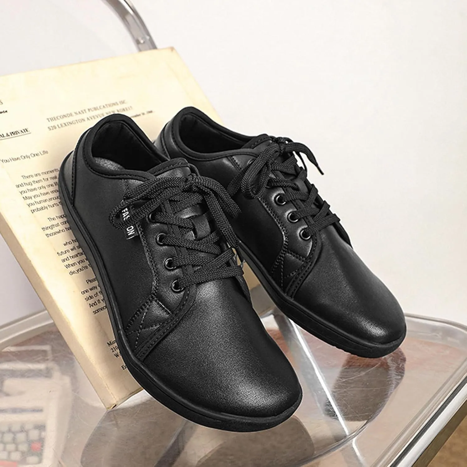 Unisex Leather Fashion Commute Wide Toe Box Barefoot Shoes Comfortable Breathable Non-Slip Lace up Minimalist Zero Drop Casual Sneakers for Walking Outdoor Driving Work