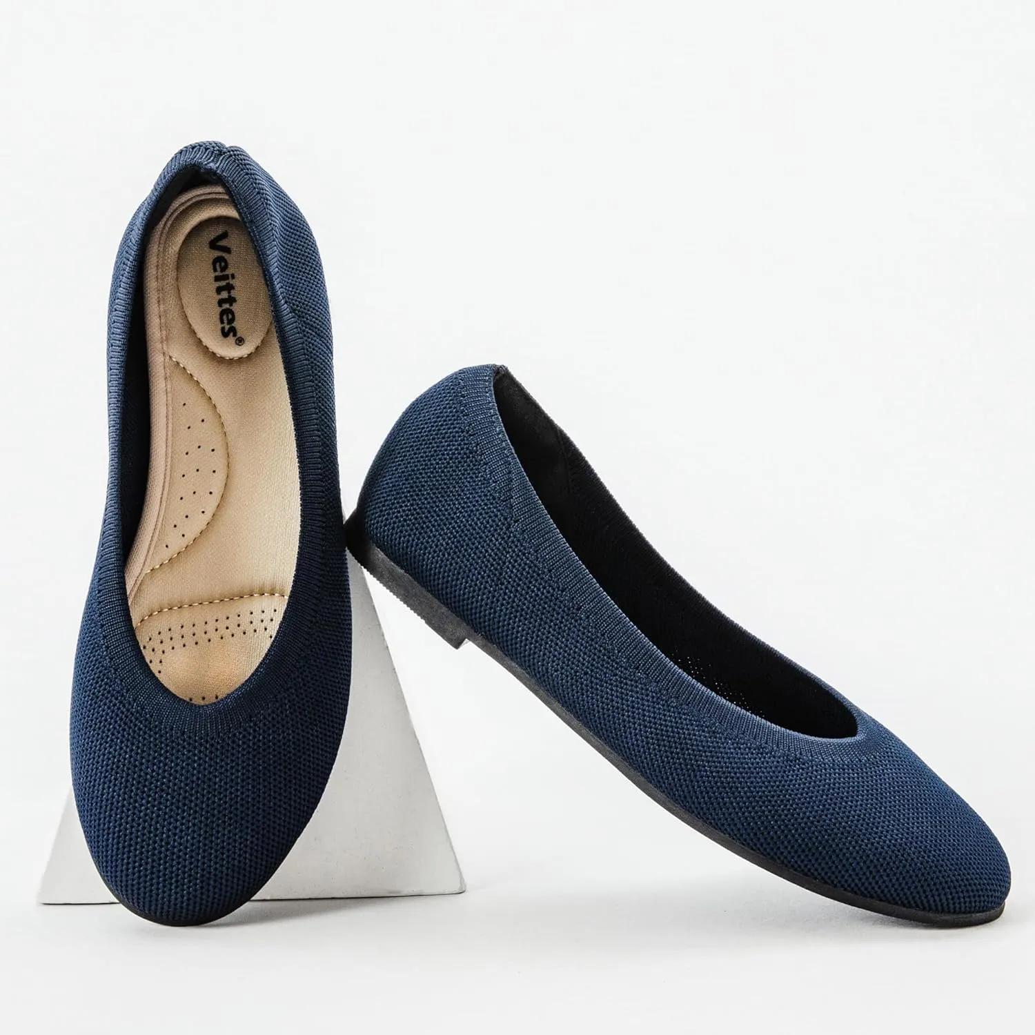 Veittes Women's Wide Width Flats Shoes, Ladies Fashion Comfortable Breathable Office Ballet Flats Shoes.