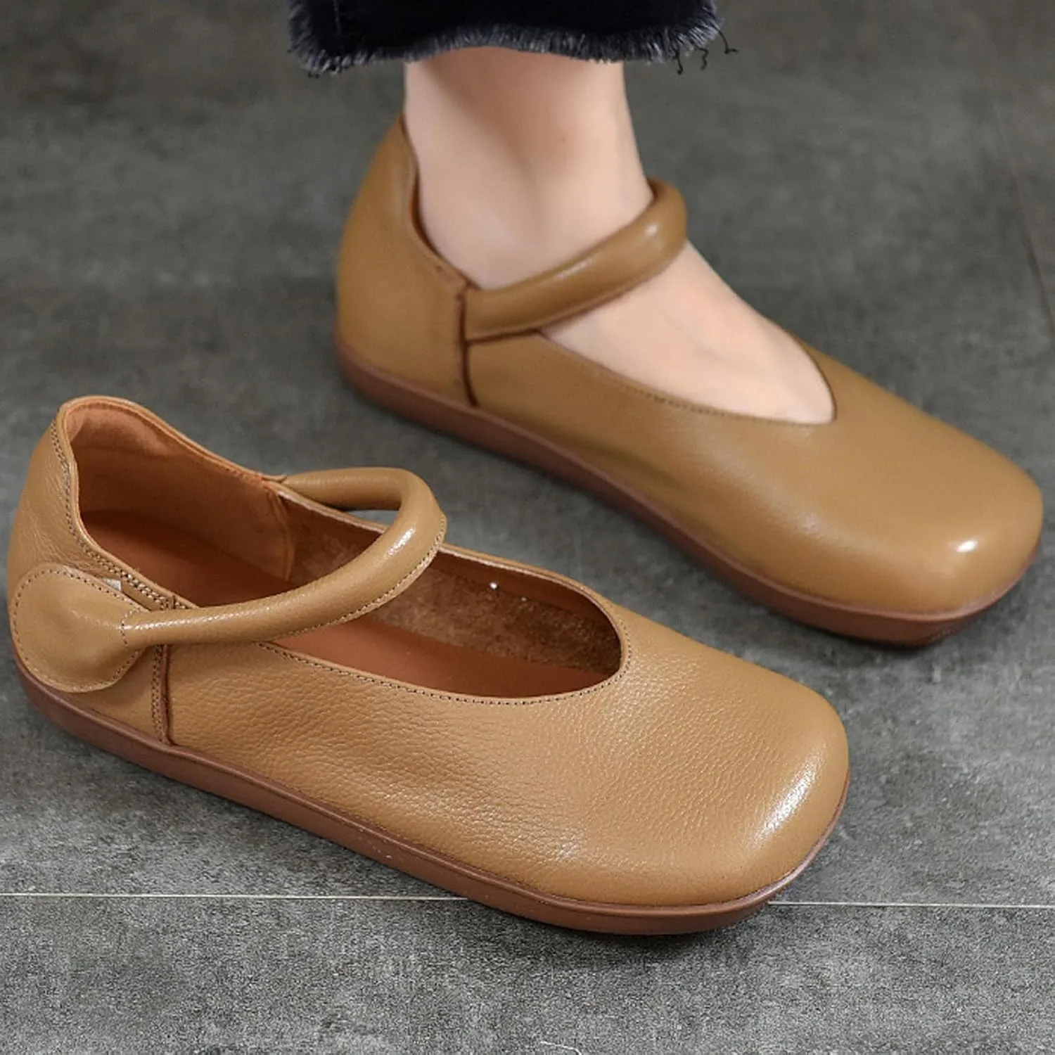 Women's Genuine Leather Square Wide Toe Retro Flat Mary Jane Flats with Hook and Loop Comfort Non-Slip Soft Sole Slip-On Casual Walking Mam Shoes Work Loafers