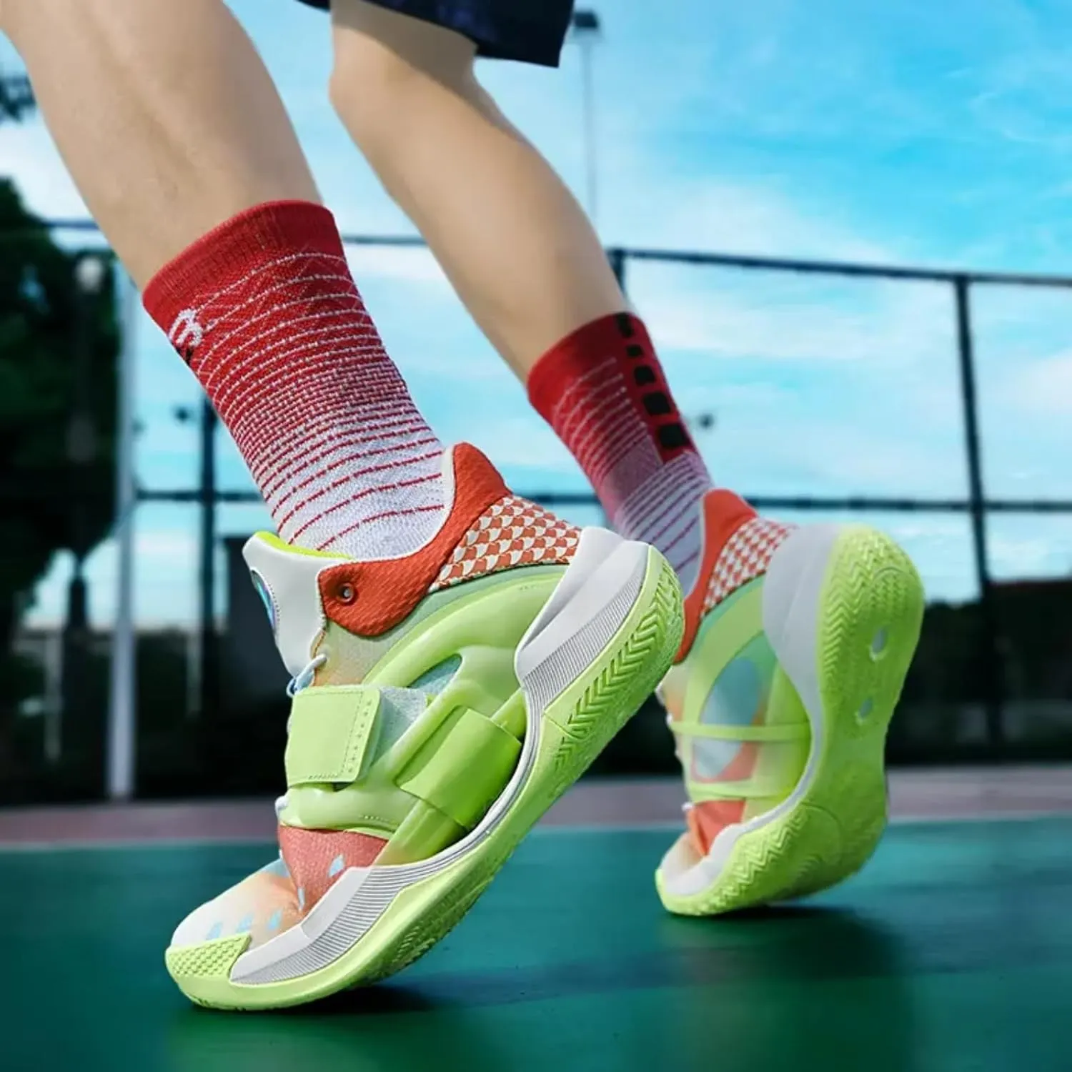 Womens Lace Up High Top Basketball Shoes Fashion Breathable Non Slip Sneakers Lightweight Outdoor Sports Tennis Walking Shoes