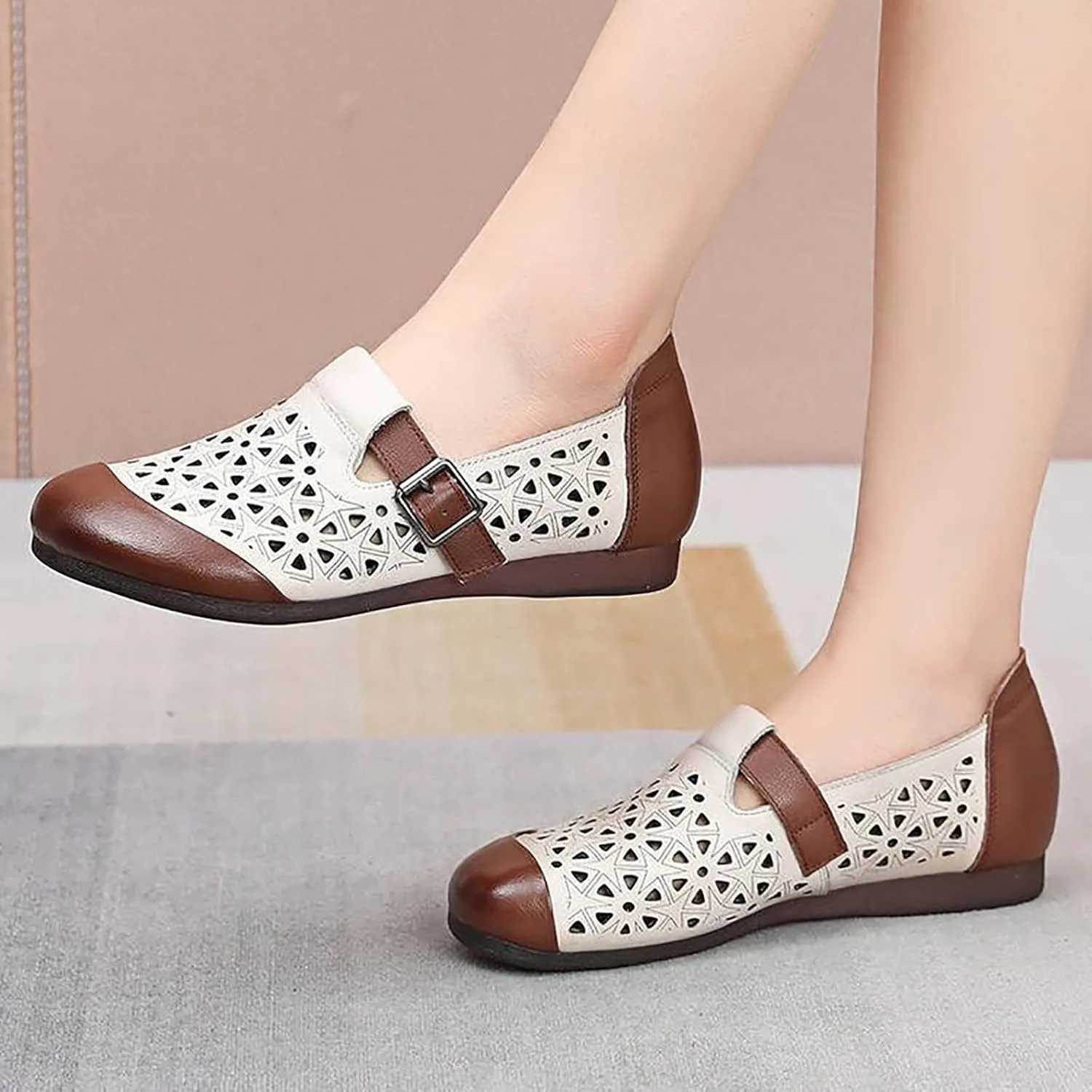 Women's Leather Hollow Flats Loafers,Fashion Side Adjustable Buckle Slip On Comfortable Lightweight Causal Sandals Round Toe Driving Walking Shoe Elegant Soft Sole Mom Shoes
