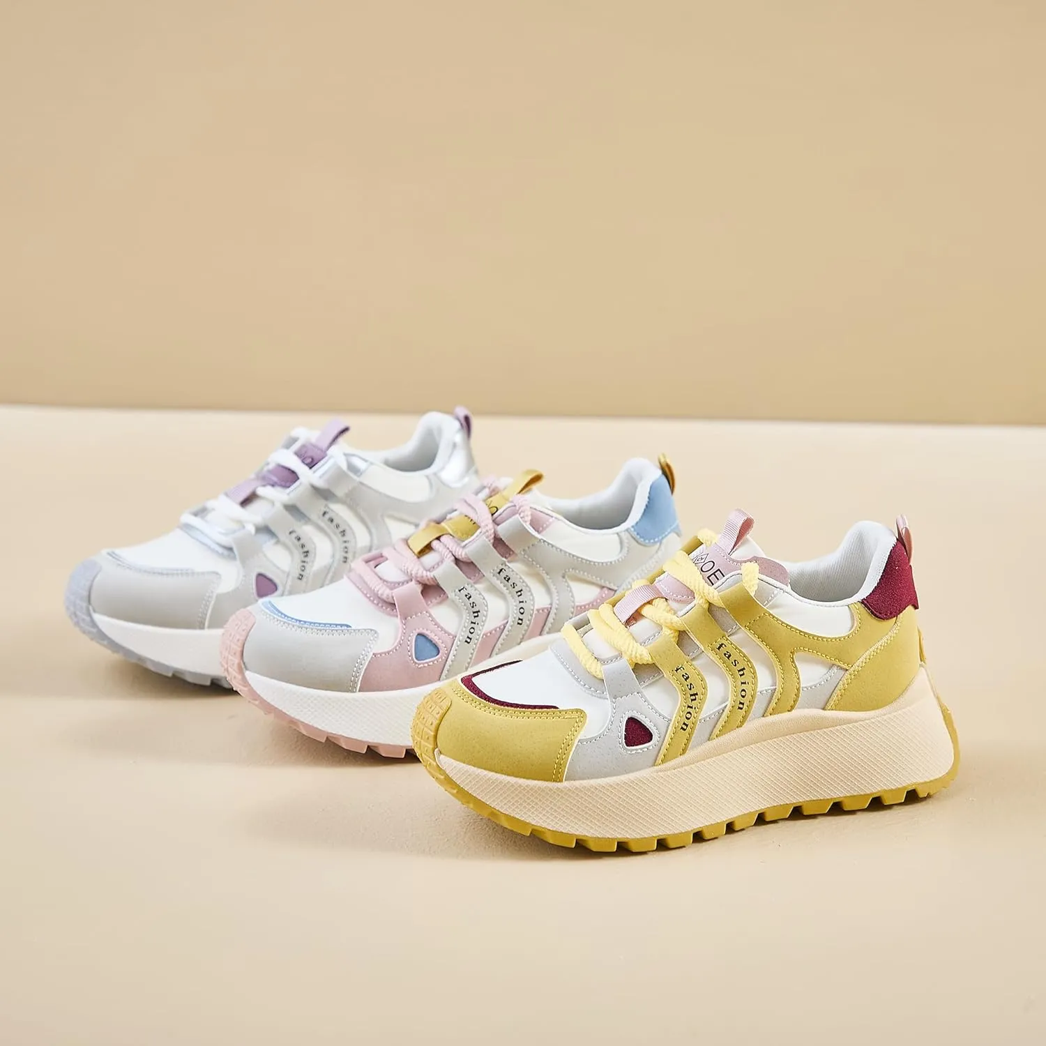 Women's Retro Platform Athletic Shoes Non-Slip Gym & Walking Shoes Lace-Up Breathable Chunky Sneakers