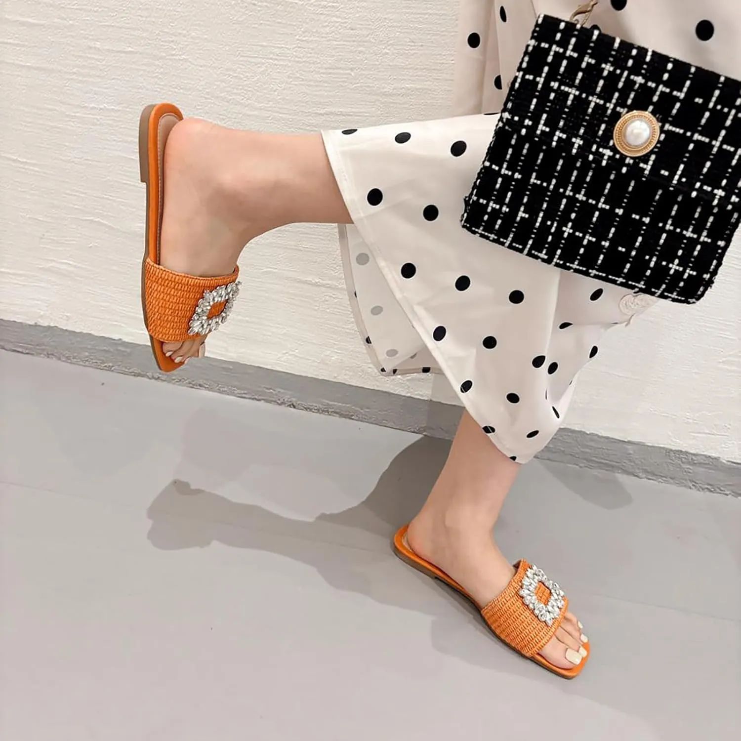 Women's Rhinestones Weave Wide Width Flat Slides Sandals Fashion Comfortable Open Toe Slip On Summer Walking Slippers for Indoor Outdoor Beach Daily Wear
